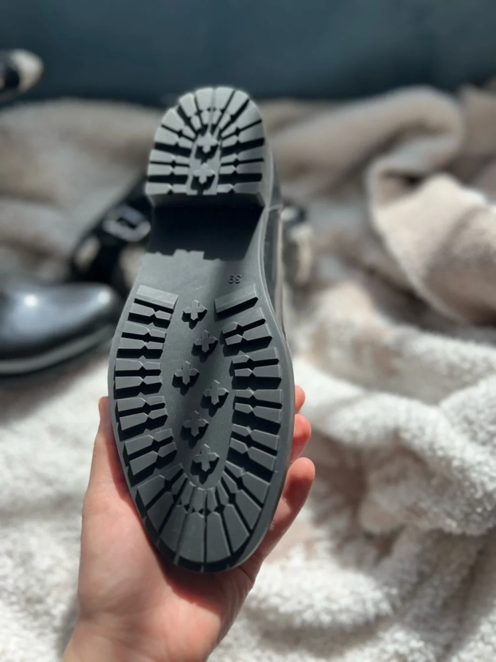 NWOT Burberry Quilted Rain Boots - Picture 6 of 9